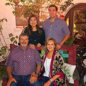 Meet your Posher, Cameron